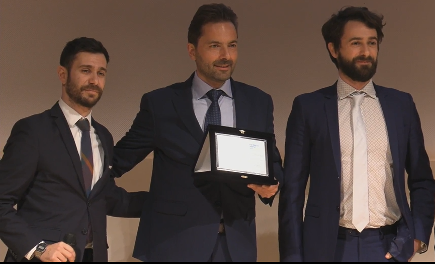 GiovannaDiTroia's tweet photo. 🏆AEROSPACE &amp; ROBOTICS

Premiate @aikospace&amp; @Seadamp da Alessandro Coppola, Direttore #Innovazione e Sviluppo @ENEAOfficial

#PremioANGI https://t.co/UQtbM9cBVL