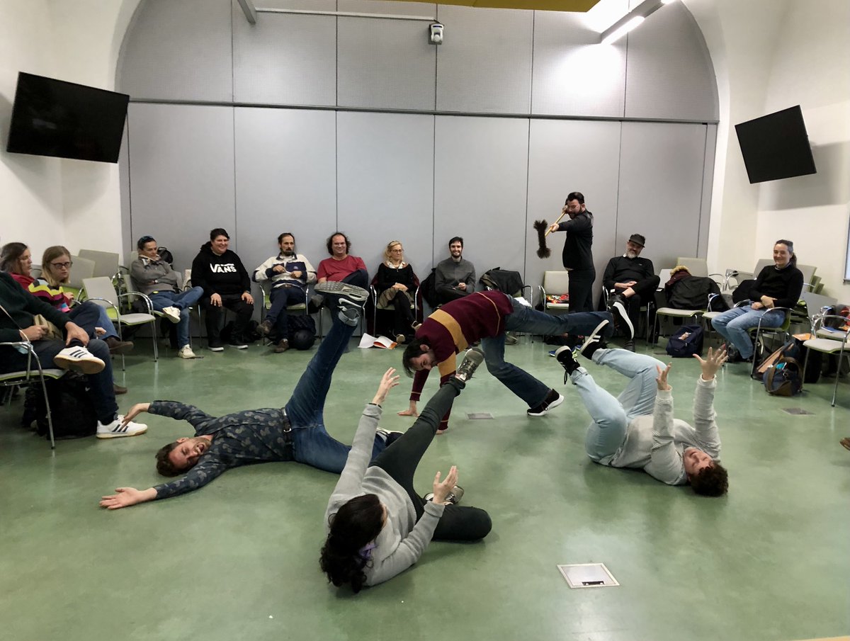 L'IRCL a été ravi d'accueillir la formidable compagnie de la Bulle bleue ! 🎭
labullebleue.fr