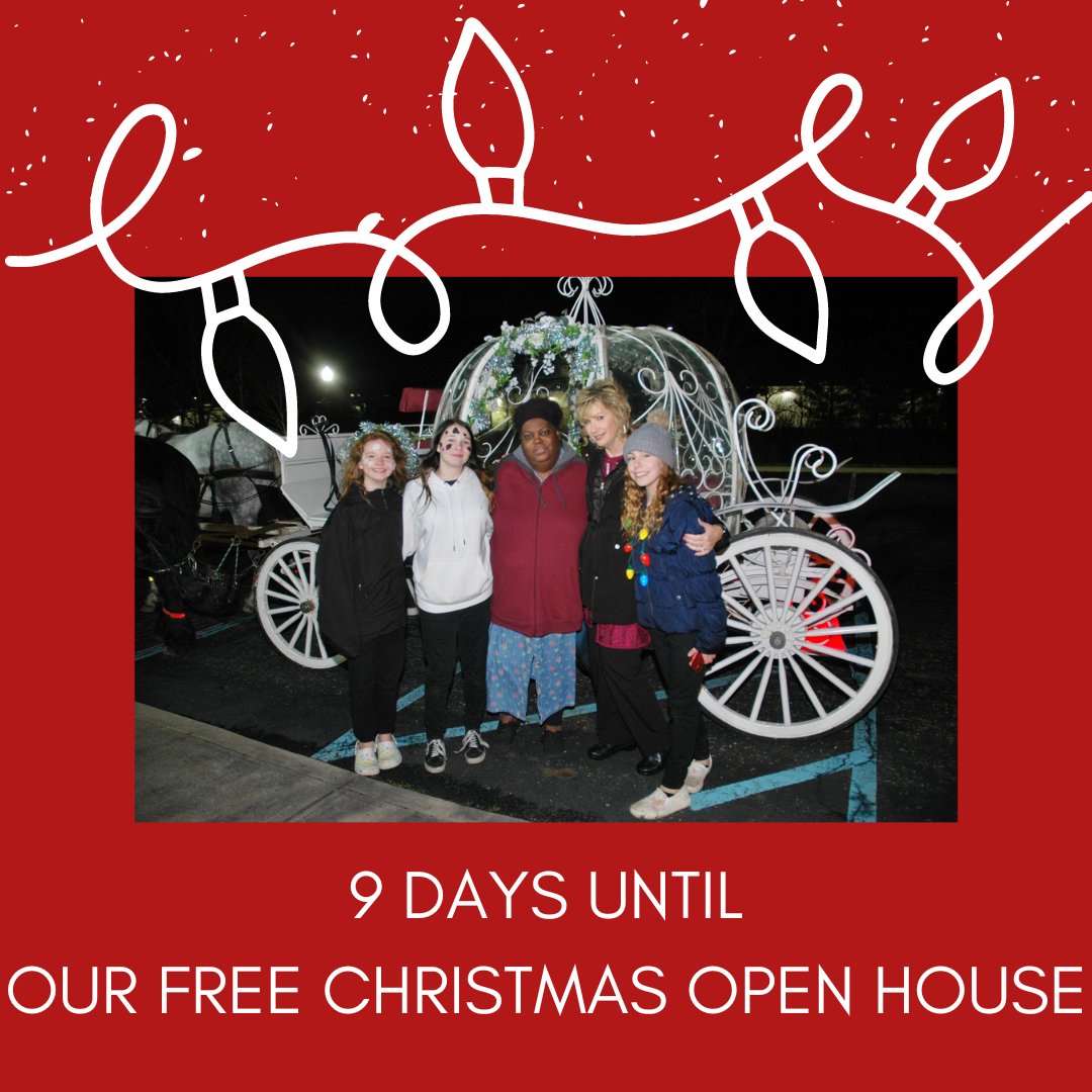 Free carriage rides!

ed.gr/eemjo