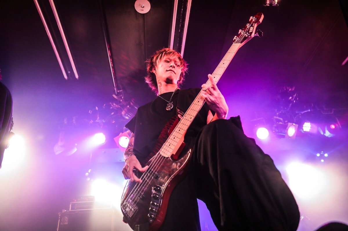 Unvision_JP's tweet photo. 【🔊NEWS🔊】

2023.1.14(Sat)@姫路BETA

Winseth presents
｢Re.CREATORS vol.2｣

当公演は
Gt,Hirose(@guitar_hrstmk )
Ba,Ryoma(@ryomadon1107 )
をサポートメンバーに迎え入れての
編成となります🔥

また、Vo.Kenjiは現在帰国中のため
TERUのみの編成で行います。

📨チケット取り置きはDMまで📨 https://t.co/Swkq32WIp8