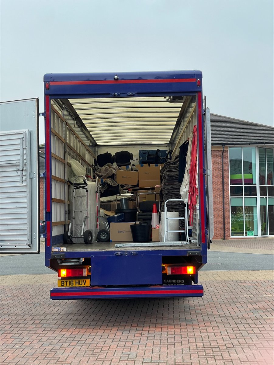AlerterGroup's tweet photo. A busy day but all's going well! First lorry load complete and our new office is looking amazing 🎉 #movingday #newoffice https://t.co/UUKCFVtH4a