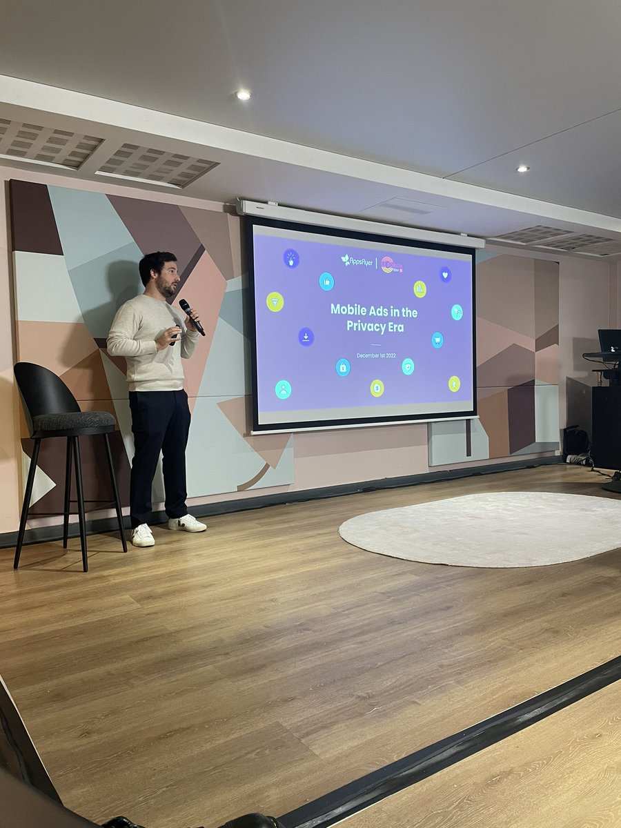 mhoudebert_IIM's tweet photo. Superbe intervention de Jean-David Morin de chez @AppsFlyer pour l’atelier Publicité mobile et confidentialité - Tout ce que vous devez absolument savoir ✨

@MedinaKone @Corto13 

#MAMA2022 #iab #immsnipers #imm #CSSM #ForumAD #ForumAD2022 #MarketingDigital https://t.co/qmb2t4hN46