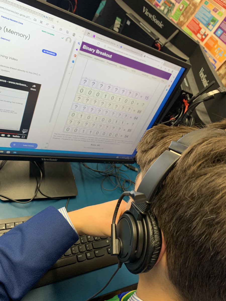 MaidaValeComp's tweet photo. Year 10 working on data representations, how to convert binary and hexadecimal numbers into denary and vice versa. https://t.co/fffOE480yh