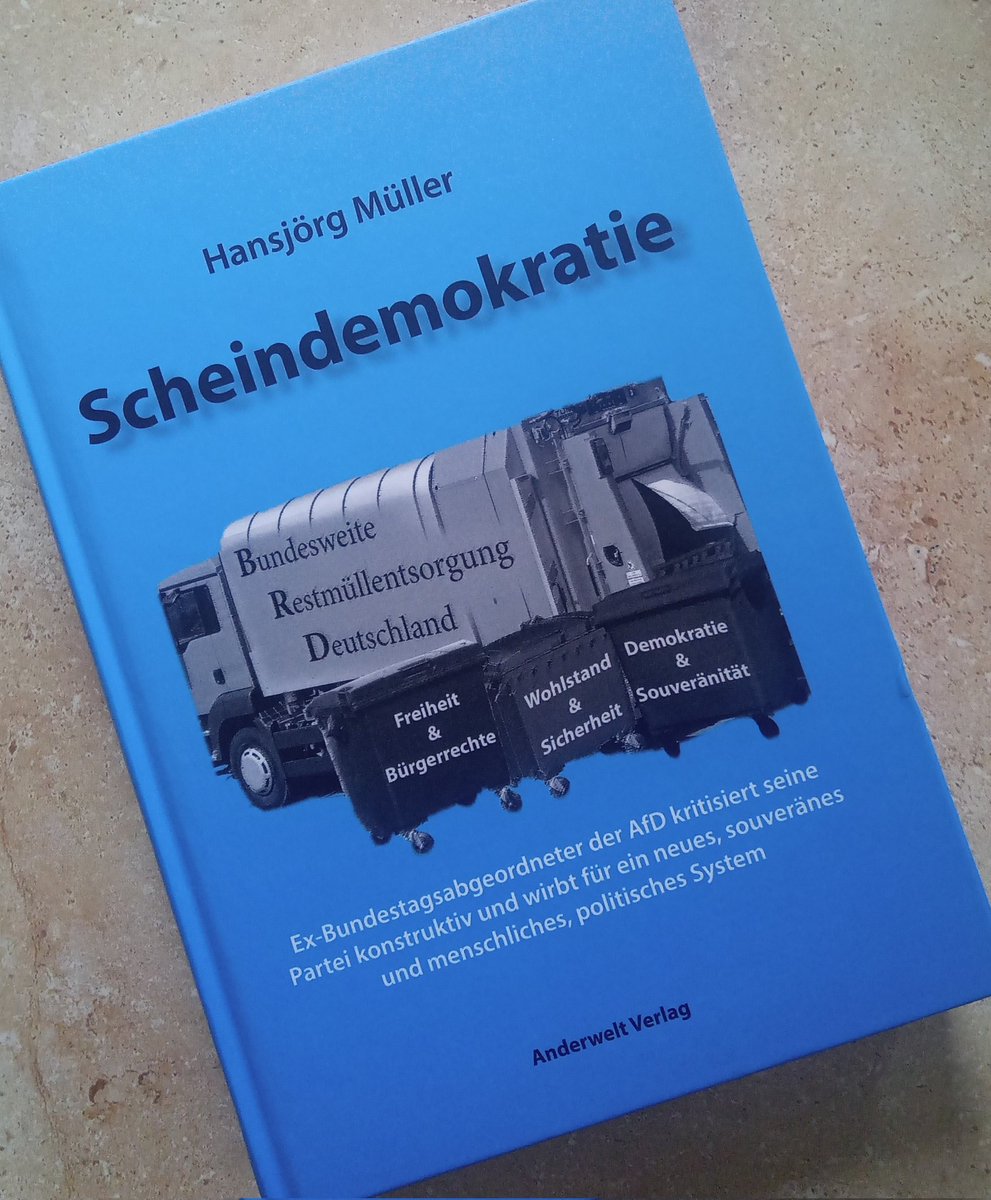 PoggenburgAndre's tweet photo. #Buch-Tipp zur weihnachtlichen Lesezeit! Hier hatte ich die Möglichkeit und das Vergnügen ein Nachwort beizutragen:

https://t.co/gnBcwbOsfk https://t.co/qm1Vs3Vniu