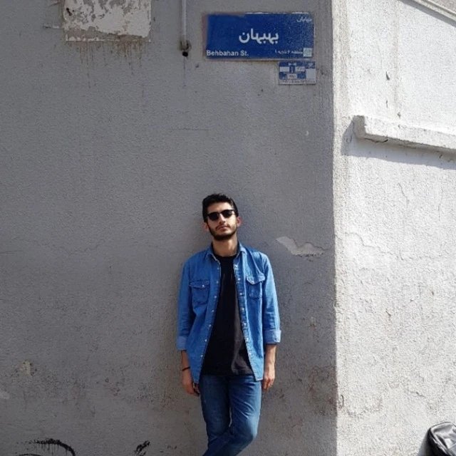 kumatashi05's tweet photo. آرمان از همون اول همراه ما بود
نزارید بلایی سرش بیارن :) صدای آرمان باشیم!!!

#مهسا_امینی https://t.co/buBZhiuFG0