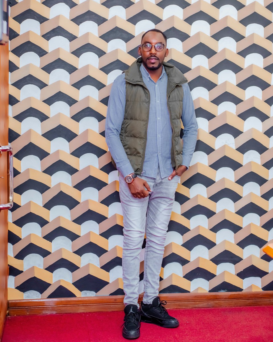 isangostar's tweet photo. Aka kanya @willarabbin ari kukugezaho amakuru agezweho muri Sports mu kiganiro #isangomorningsports kuri 91.5FM & 105.5FM https://t.co/PfOmVQNlnt