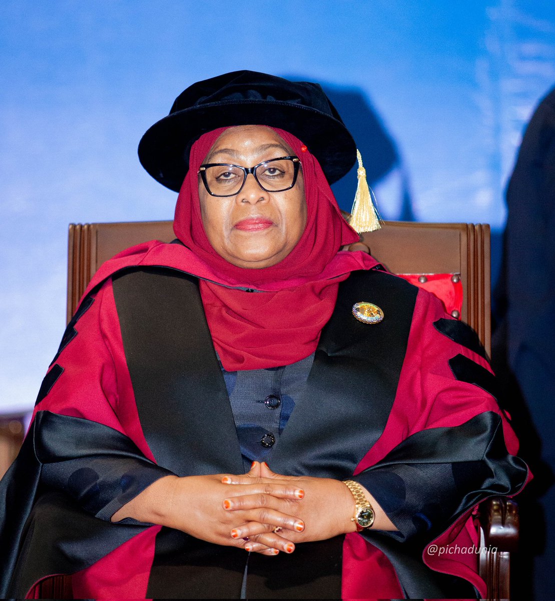 pichadunia's tweet photo. HE Dr. Samia Suluhu Hassan. 
@SuluhuSamia
📸 na @pichadunia 
#pichadunia https://t.co/dtphjB7KTB