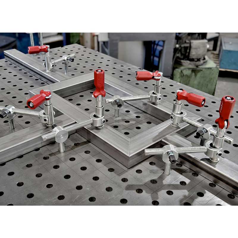 MonTec_es's tweet photo. #Aprieto de émbolo para mesa con sujeción horizontal y vertical #PIHER @piherclamps #aprietodemesa de la máxima calidad y versatilidad, adaptable a distintos ángulos. Fabricado en acero al carbono cincado, mango abatible de PA con fibra de vidrio. https://t.co/AvsbVgPUOm https://t.co/CCiuw1tVH0