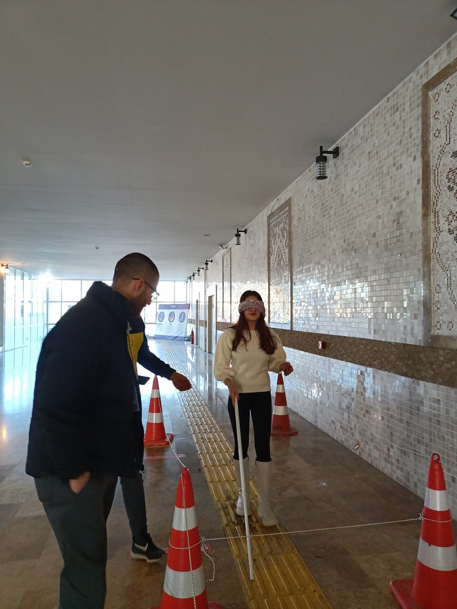 MakuSosyalYasam's tweet photo. Bir Dakika Yerime Geçer Misin? etkinliğimiz için Avşar Han'da parkurlarımızı hazırladık. Etkinliğimize katılım için hepinizi bekliyoruz ☺️ https://t.co/VlDktSwQTr