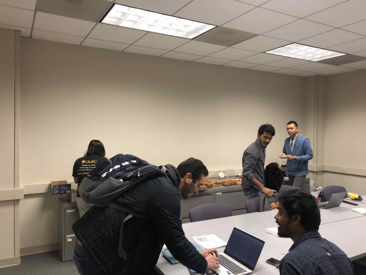 ACM_UMBC's tweet photo. Successful ACM Talk &amp; Hi-Tea on 11/22/2022. Thanks to our Speaker Jack Shan from Temple University and all participants who joined in person and virtually! 
#acm #umbc https://t.co/OqfMVJfKiz