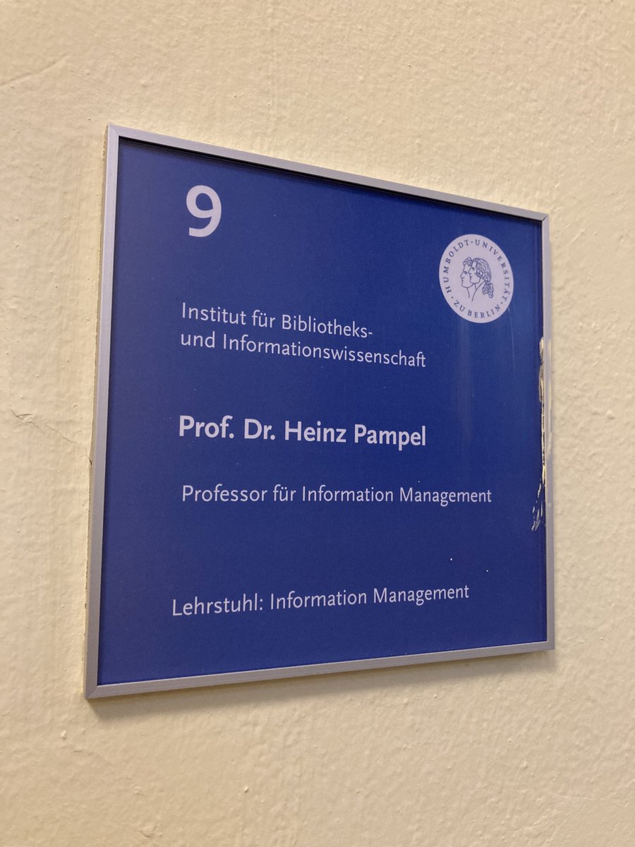 IBI_HU's tweet photo. Wir freuen uns sehr, verkünden zu können, dass ab heute Heinz Pampel @pampel die Professur Information Management übernimmt. 
Herzliche Willkommen am IBI!!! 
@IBI_HU @HumboldtUni https://t.co/AB9ldL9s8P