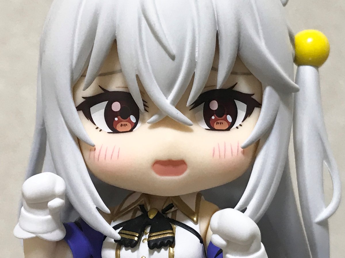 （・∋・)ノ　噂のねんどろいどニニムさんがうちにも届きました！　さすがぷにぷにしたくなるお可愛さ！　自分のキャラクターがねんどろいど化されるなんて本当に嬉しいですにゃーん！