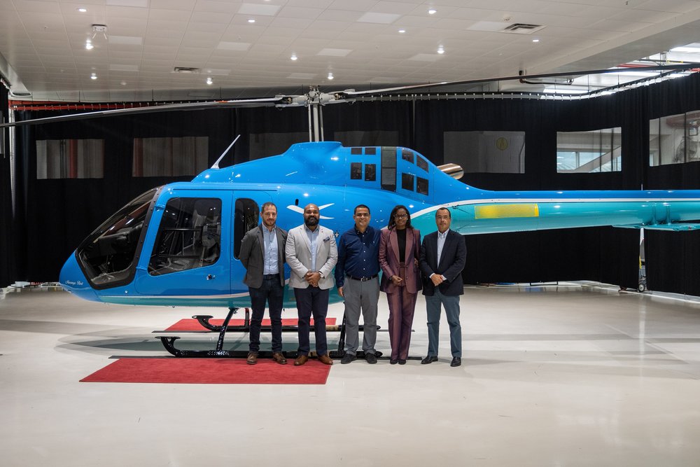 AvSourceNews's tweet photo. #NEWS | With continuing sales across global markets, the Bell 505 has now been taken up in West Africa, with Angolan operator BESTFLY.
Read more at AviationSource!
https://t.co/GwuEUDcXCI
#Bell505 #Angola #BESTFLY #WestAfrica #AvGeek https://t.co/9EdodAl2xM