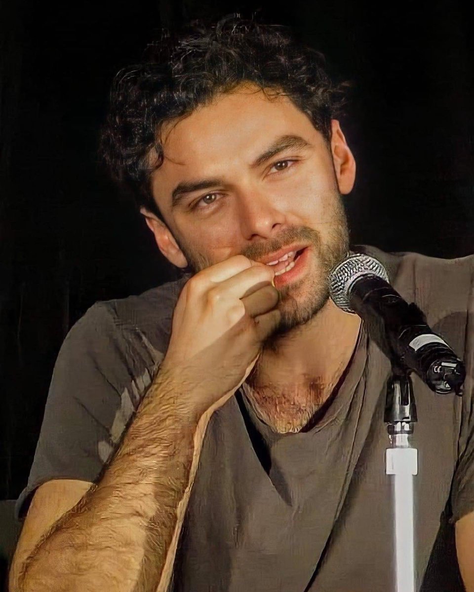 FrancineDupre's tweet photo. Aidan Turner
2013 The Boston Comic Con
#Aidanturner #Thecomiccon https://t.co/zHAhRi73J8