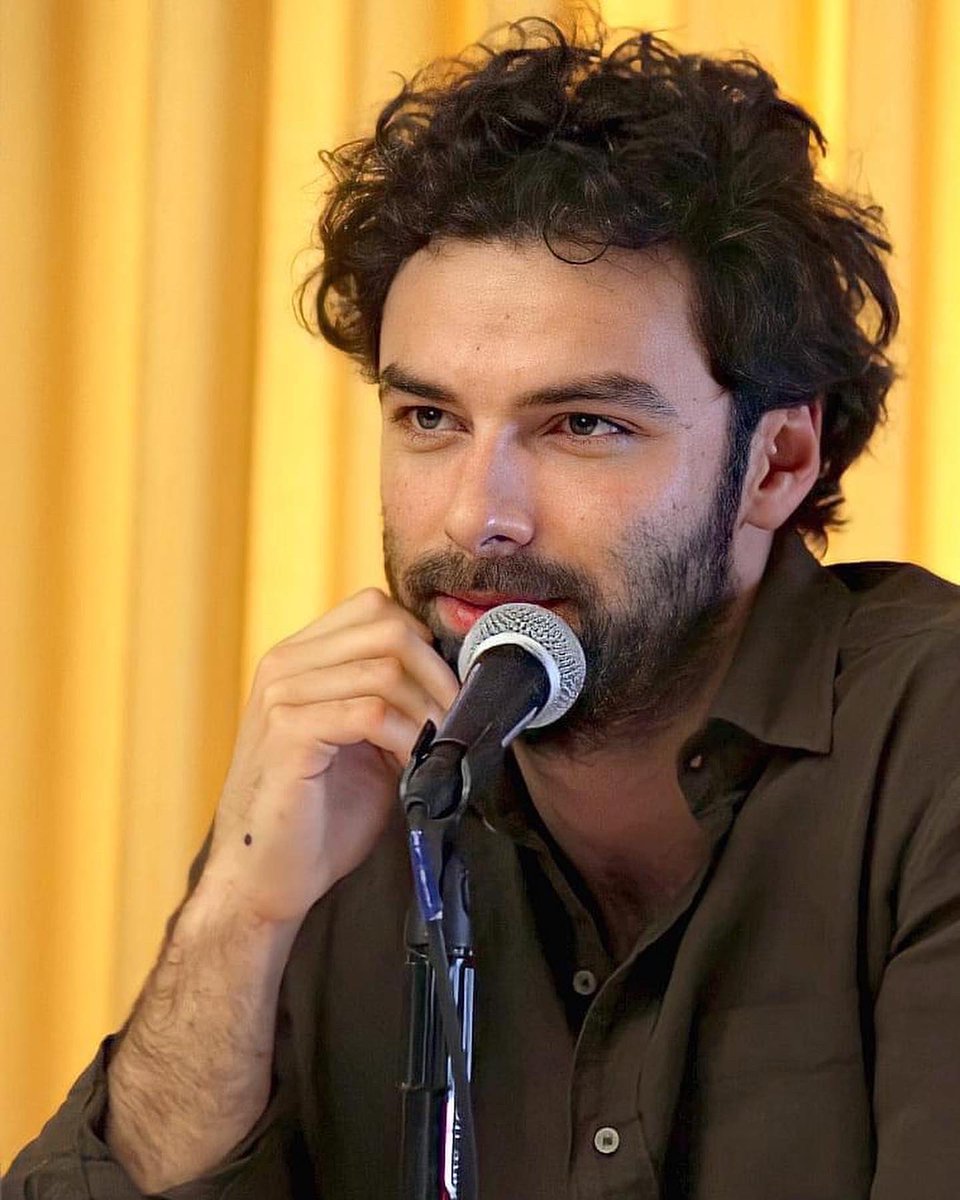 FrancineDupre's tweet photo. Aidan Turner
2013 The Boston Comic Con
#Aidanturner #Thecomiccon https://t.co/zHAhRi73J8