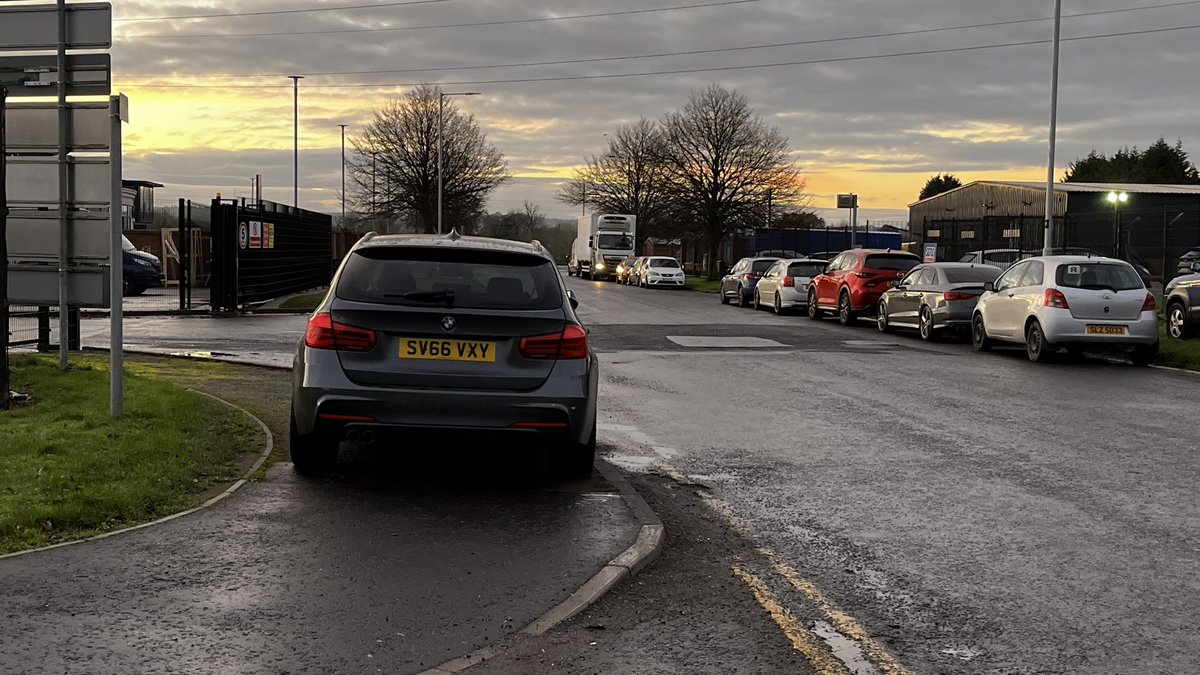 Not parked on the double yellow line