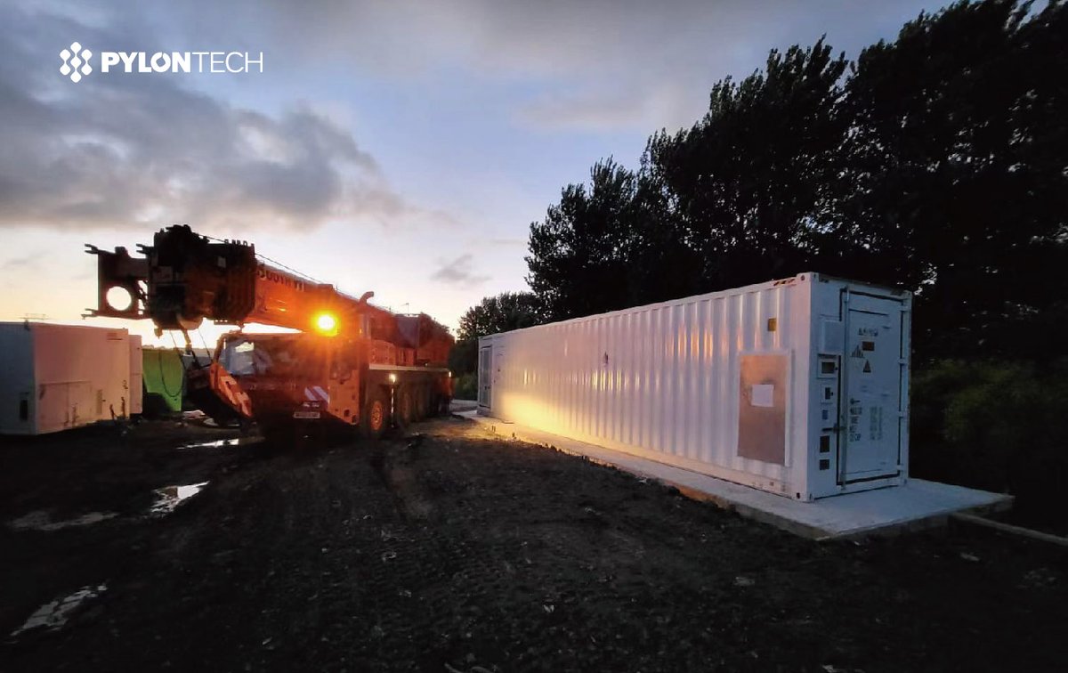 Pylontech1's tweet photo. Every grid service scenario needs its powerful BESS containers for electricity arbitrage and peak shifting sustainably. See how Pylontech BESS Container of 2MWh delivers its sustainable power in the UK.
#Pylontech #BESSContainer #GridService #ElectricityArbitrage #PeakShifting https://t.co/Uq4Aednu5U
