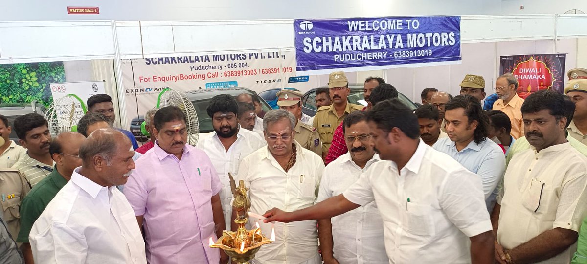 ganecheagri's tweet photo. Electric Vehicle Exhibition Inaugurated by Honorable CM, Speaker, Home Minister , MP Rajyasabha @ Pondicherry.... https://t.co/Tm6C6bVAtz
