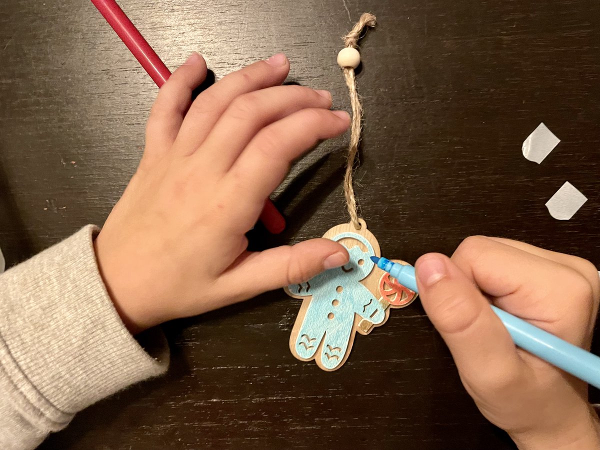 Els carrers comencen a estar adornats, l'esperit nadalenc emergeix a poc a poc i, per descomptat, el Nadal també arriba al Museu d'Història de València. Consulta ací les activitats que hem preparat! 🎄🎅
mhv.valencia.es/va/agenda-del-…