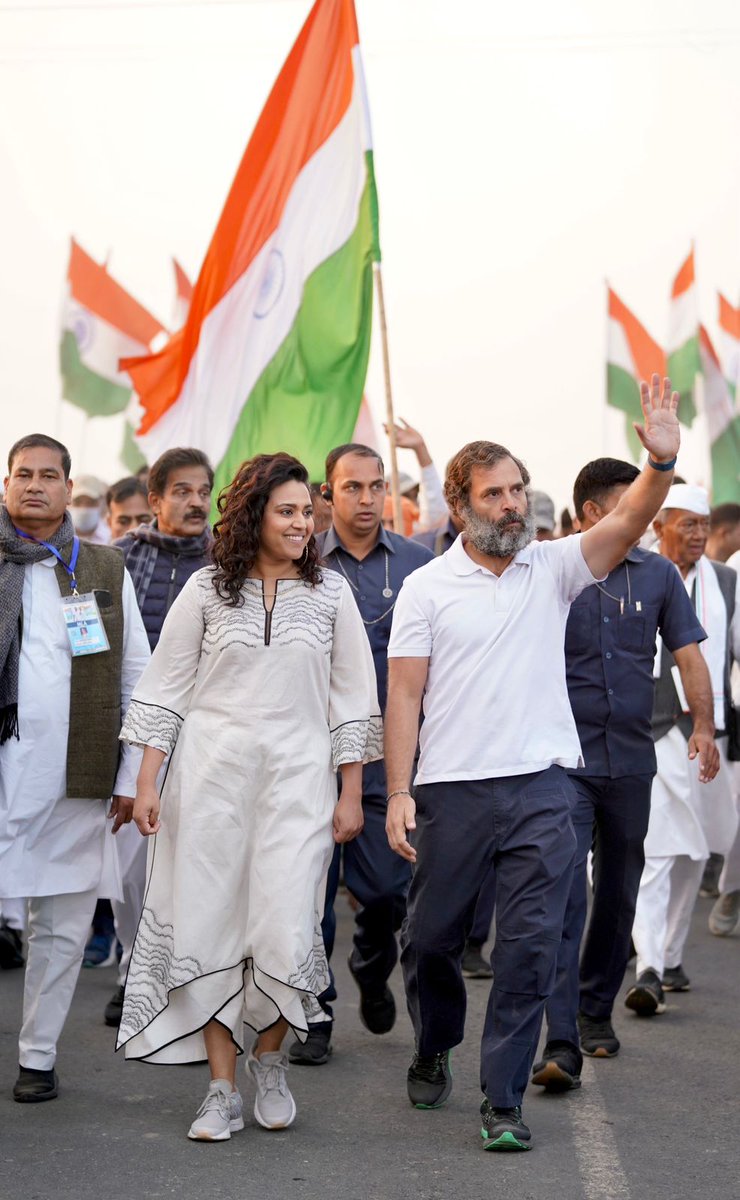 Doesn't Rahul Gandhi boast of his Kashmiri Hindu Pandit background?

Then why does CONGRESS party &amp; Rahul Gandhi decide to have Ms. SWARA BHASKAR, who mocked plight of Kashmiri Hindus using laughter emoji as part of Congress Yatra?

Rahul Gandhi doesn't like Kashmiri Hindus ?