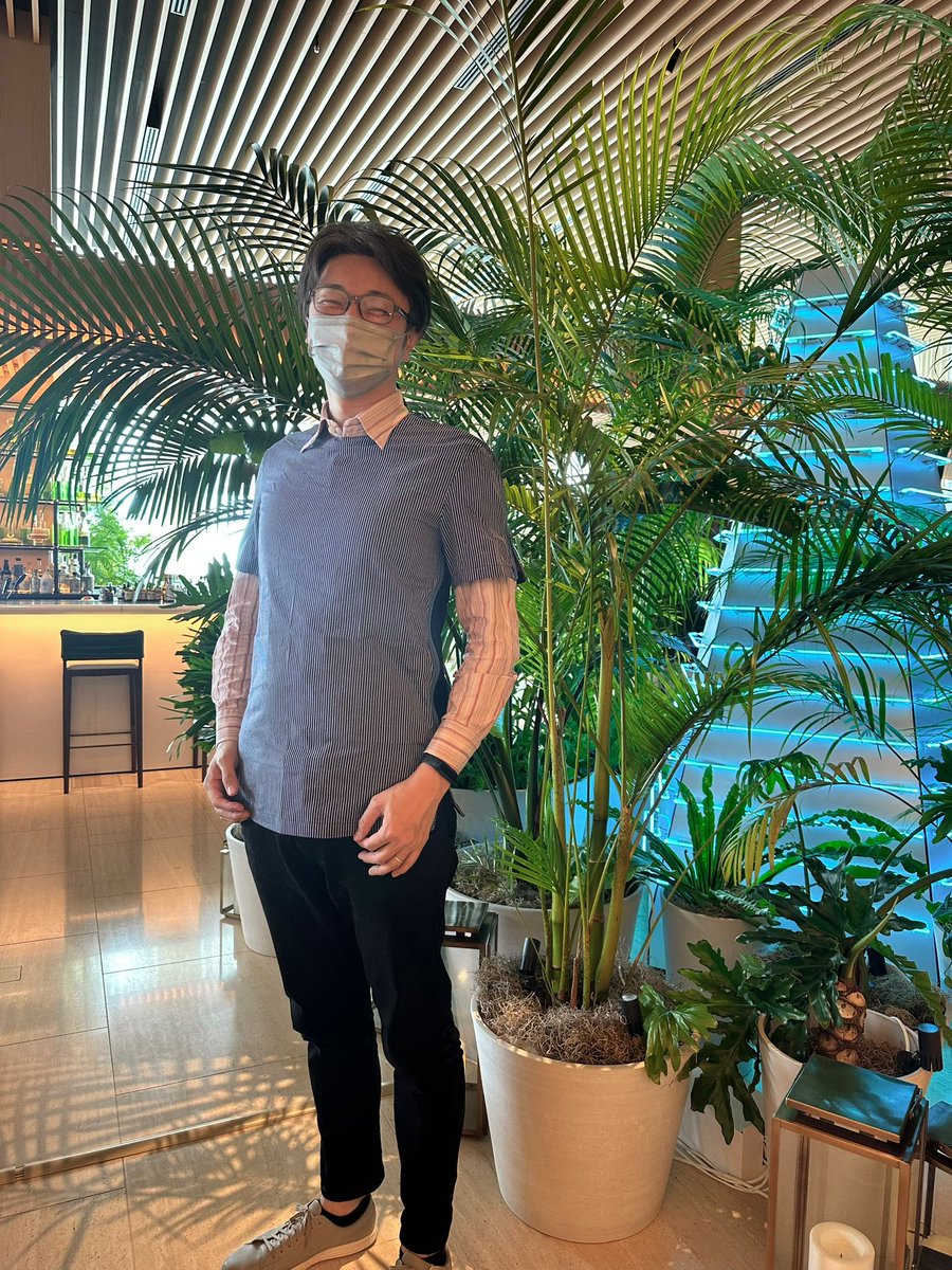 123Oneplus's tweet image. It was great to meet Mr. Hajime Kurumata again and had breakfast together in Tokyo. He had visited the opening ceremony of our project – CTF YOHO MALL SHOP in HK. We also gave him the T-shirt we designed as a gift, and he was happy to try it on right away. We hope to meet again!