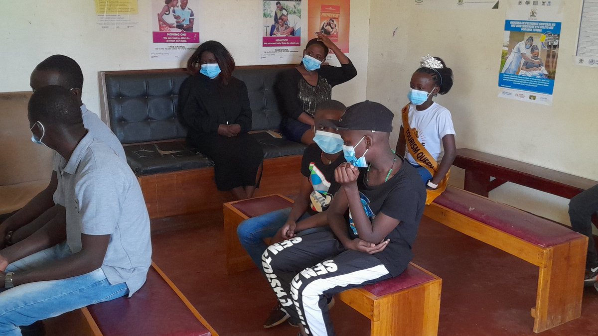 TigAfrika's tweet photo. Queen Gabriella Tour in kalangala district Bugoma village now about to leave to kalangala Town #WorldAIDSDay #Zingayaffe #TIG https://t.co/iLwSznNSJB