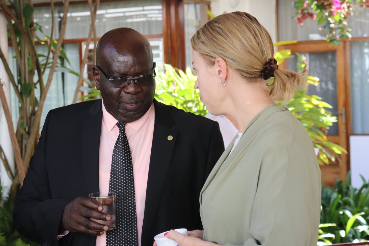 .@SwedeninMZ Ambassador to Mozambique <a href="/MetteSunnergren/">Mette Sunnergren</a> says the USD$ 17 million <a href="/OIT_Moztrabalha/">OIT_Moztrabalha</a> II project will address structural bottlenecks to job creation in a number of sectors. She said this today during the Roundtable Discussion held at her residence in Maputo.