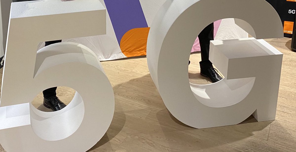 Parce que notre priorité est d’apporter le meilleur débit à nos clients, les équipes <a href="/OrangeNvAquit/">Orange Nouvelle Aquitaine</a> annoncent le lancement de la #5G  <a href="/orange/">Orange</a> à Cognac et communes voisines. Merci <a href="/calixteblanchar/">Blanchard Calixte</a> directeur de la délégation de <a href="/CCIcharente/">CCI Charente</a> pour votre accueil et participation.