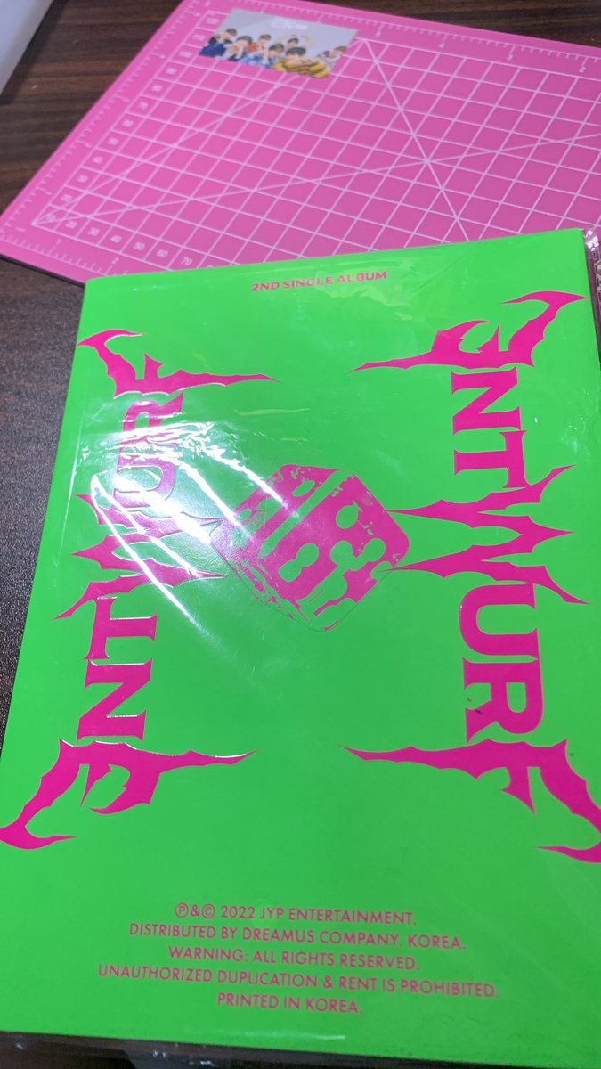 selyvr_'s tweet photo. . . . ๐ โ #xiaMailzs
๐ฒ from @AMORE_PARADISE โข #AmoreP_FEEDBACKS
โ Hello! Nmixx Entwurf album came home safely! Thank you for your give away and surprise dm! Will waity nalang sa other album hihi >< ! https://t.co/hM83sMMh9w