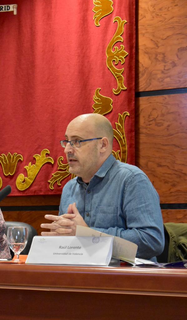 Que patronal y sindicatos apoyasen la RL 2021 es un componente adicional de éxito. Se da en un contexto histórico de muy alta temporalidad y de desempleo altamente sensible al ciclo económico.

<a href="/lorente_raul/">Raul Lorente Campos</a> de <a href="/UV_EG/">Universitat València</a> en #UAMOIT2022