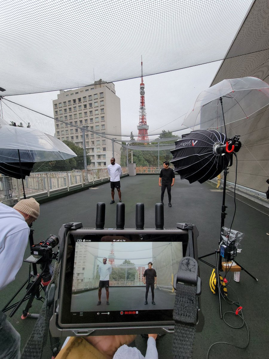 russ__kov's tweet image. Nous sommes en direct sur le plateau à Tokyo avec @usainbolt le tournage de la prochaine vidéo promotionnelle Step App 👀 

Il fait froid mais la vidéo sera 🔥