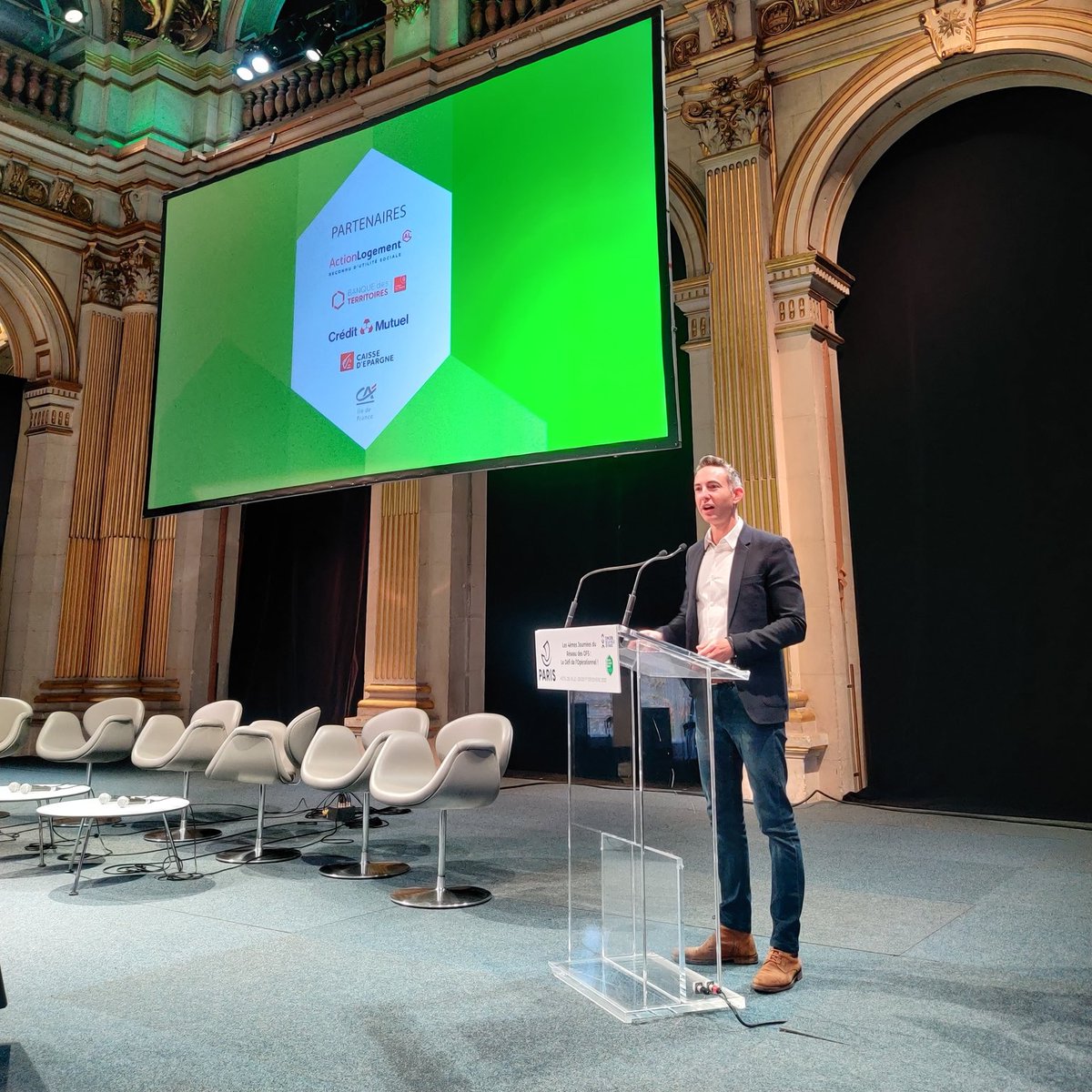 IanBrossat's tweet image. Permettre aux classes moyennes de renouer avec l'accession à la propriété, lutter contre la spéculation immobilière : tel est l'objectif des organismes de fonciers solidaires.
 
Très heureux d'accueillir les Journées du réseau des OFS à Paris.