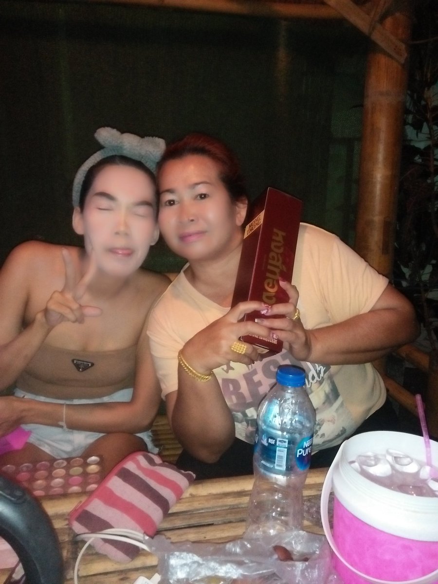kasarong11's tweet photo. @thasniy_a ได้กลมนึงจร้าพอได้มึนๆ https://t.co/LvisiytIr9