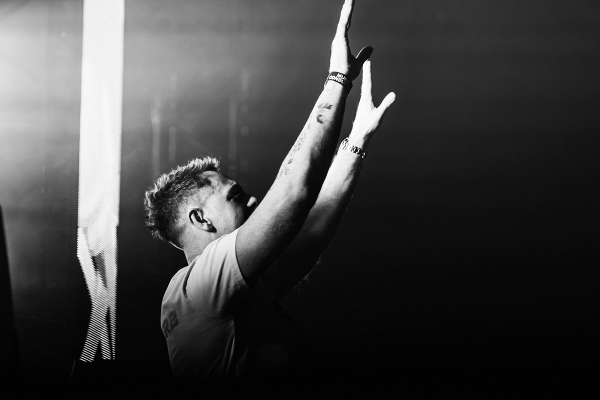 Factor B tweet media