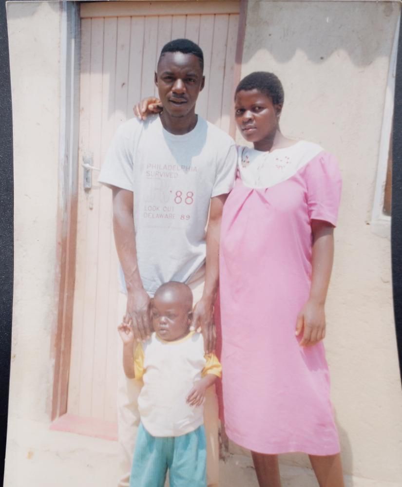 ZTNPrime's tweet photo. Can you identify people in this picture?

#ThrowbackThursday #PictureOfTheDay #ZTNPrime #GetThePicture https://t.co/AhflDStHRI