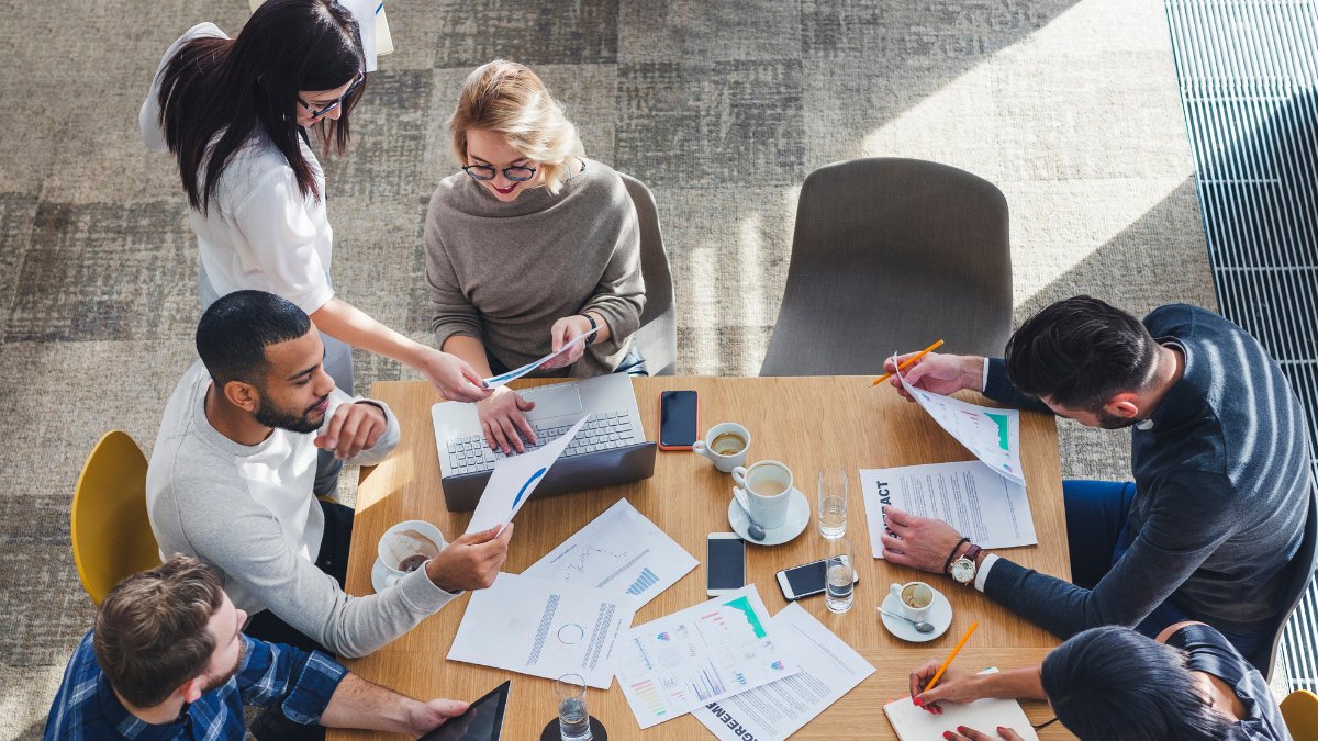 Pētījumu kompānija Kantar oktobrī veica aptauju, kurā noskaidroja, kā strādājošie Latvijā vērtē savu emocionālo labsajūtu tieši darbā, kā arī lūdza darbiniekiem sniegt skaidrojumu sava vērtējuma iemesliem.
kantar.lv/76-stradajoso-… 

#darbs #darbinieki #darbavide #pētījums