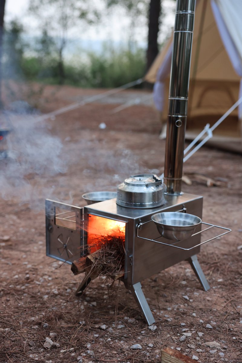 FantasygardenO's tweet photo. A wood stove can chase away the winter chill and make winter camping more fun.
🔥Make the outdoors full of more possibilities

---
CAMP WITH FANTASY GARDEN
Like ❤️ Follow 💬 Comment
---
#fantasygarden #tentlife #campinglife #camping #캠프 #텐트 #천막 #キャンプギア #fire https://t.co/ti0GqLngOO