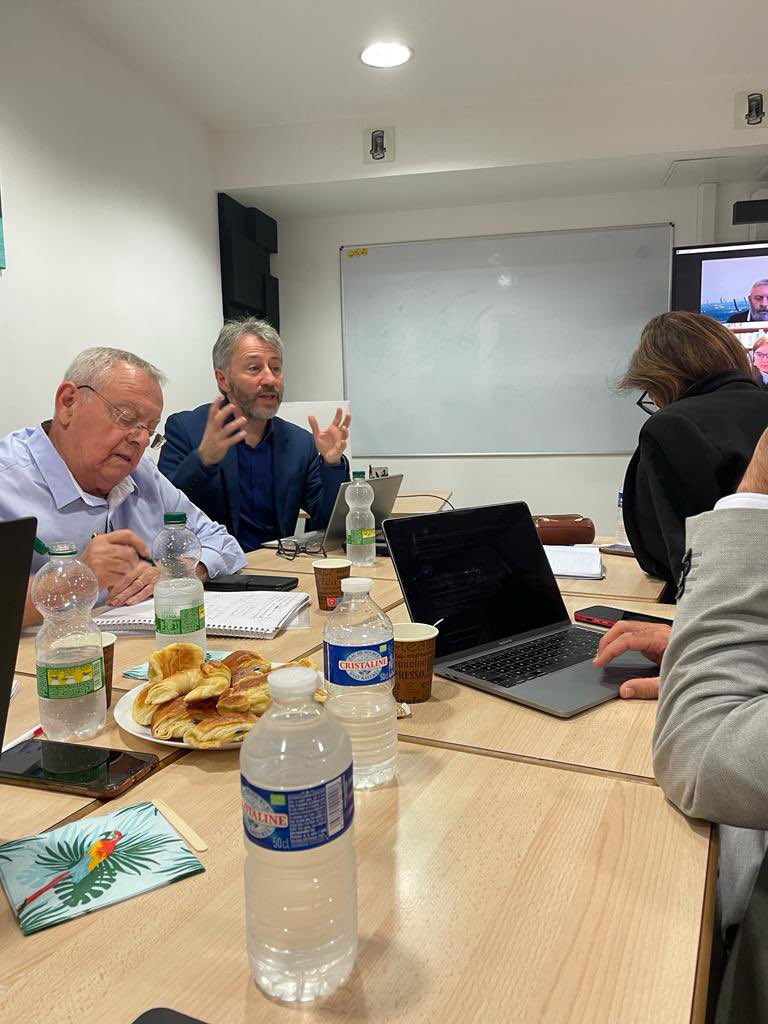 Événement | Réseau | Les 24 et 25/11 dernier, les présidentes/présidents, directrices/directeurs des AF de France sont retrouvés à Marseille avec les représentants de la @Fondation_Af pour 2 journées de travaux et l’inauguration officielle des nouveaux locaux de l’@afaixmarseille