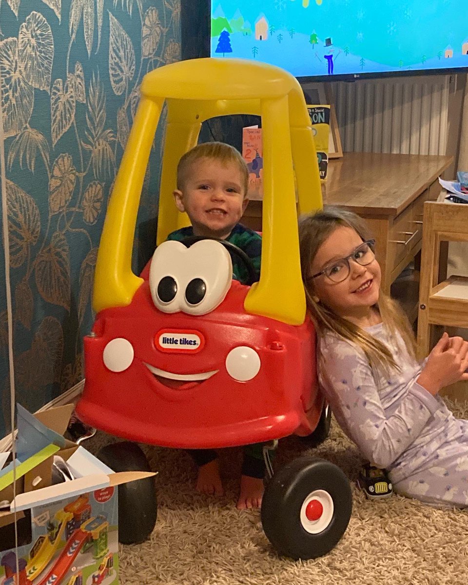 02michellec's tweet photo. Happy 2nd birthday Zander 💙@toddy_11 https://t.co/2RirMwLv47