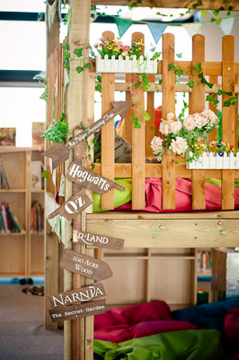 GreenRidgeR2's tweet image. We are looking forward to welcoming @GRPAElm class parents/carers to their library session at 1.30pm tomorrow 📚 #TakeALook #ReadABook #LibrarySkills