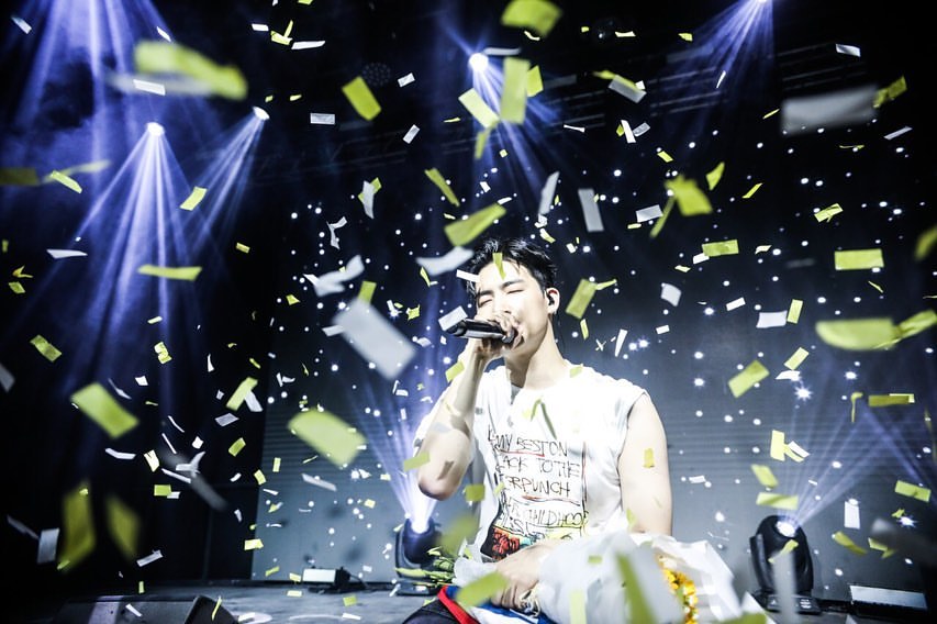 JAYB_STAGRAM's tweet photo. [🍀] chechofotografo IG Post:

LIM JAE BEOM - Jay B / 11.28.2022 / Santiago - Chile

#jayb
#jaybenchile
#jaybenvivo
#jaybbychechofotografo

@.noix_enter...

🔗 https://t.co/JuSgPmxUkX
#2022JAYBWorldTour #Tape_Press_Pause
#JAYB #제이비 @jaybnow_hr #GOT7 #갓세븐 @cdnzarecords https://t.co/8AkTD76IQ3