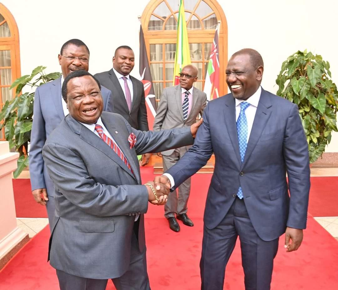 Lindah Oguttu aka Mtu ya mjengo tweet media