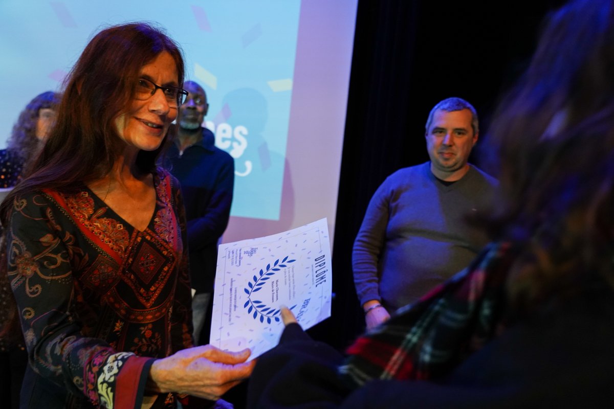 MarieChavanon's tweet photo. Quel plaisir de célébrer la réussite de nos jeunes Fresnois et de les voir grandir !

Samedi soir avait lieu la Cérémonie des jeunes majeurs et jeunes diplômés, avec remise de diplômes, stand-up et buffet sur fond musical, la soirée était une véritable réussite. https://t.co/CQvDxykRsD