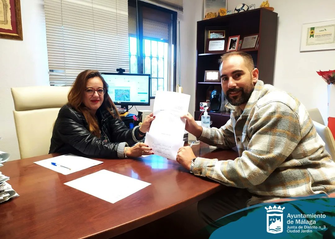 La asociación deportiva Los Montes Reventaero hizo un donativo para colaborar con la asociación La Unión de Ciudad Jardín Banco Solidario de Alimentos.
Dicha aportación fue entregada al  Banco de alimentos por nuestra jefa de distrito <a href="/julia_mlg021/">Juliagm13</a> 

<a href="/Distrito3malaga/">Distrito 3 Ciudad Jardín</a>
<a href="/AvelinoPP/">Avelino Barrionuevo</a>