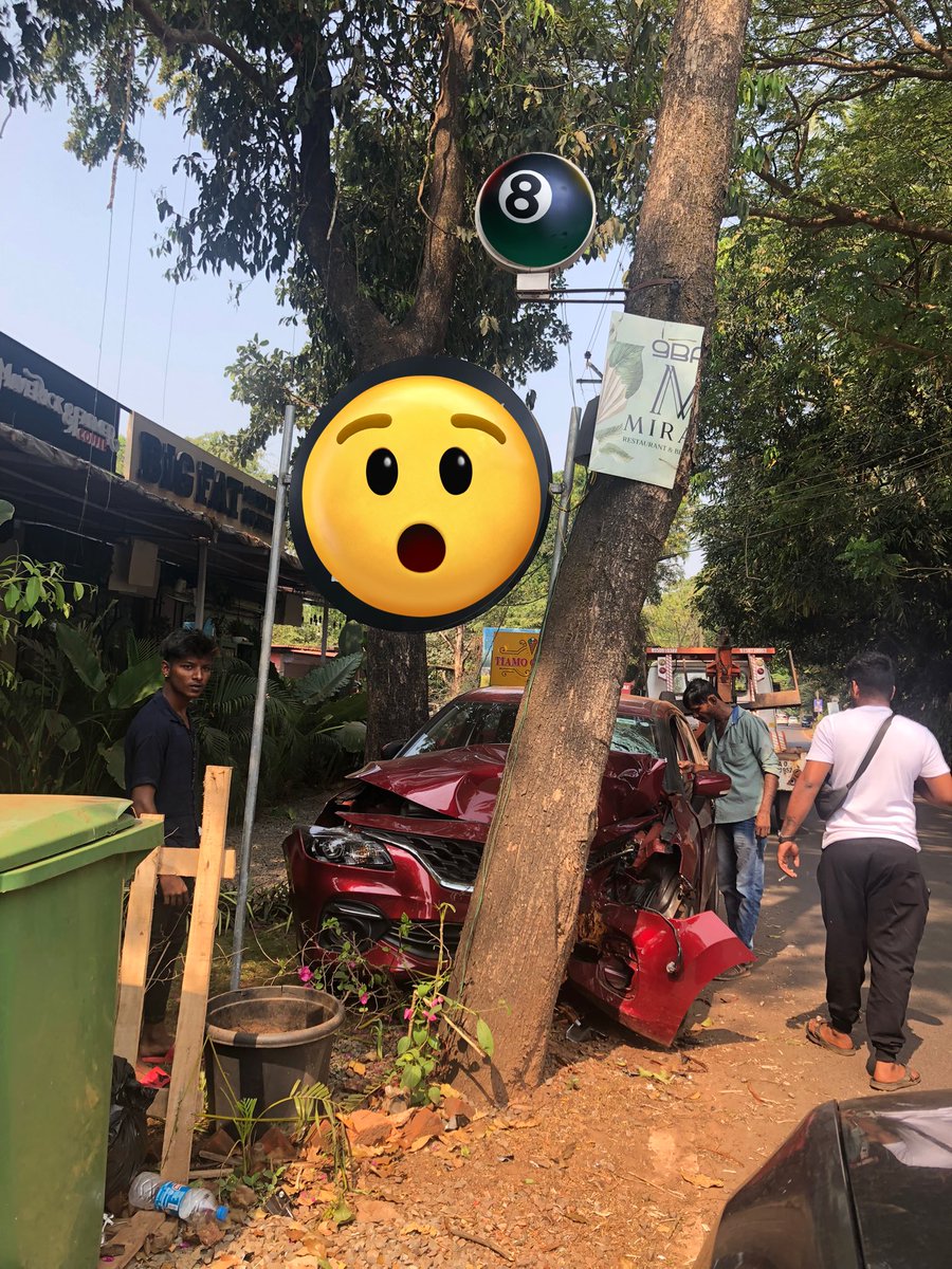 NDNS_HQ's tweet photo. Ladies and Gentlemen #TreeBlindness Is Real.
Its a disease where patients cant see trees around them, trees are invisible for them. Sometimes they walk into trees or they drive into trees, if a tree is cut outside their home, they dont even notice that its missing. We got a cure! https://t.co/yMgQNZIMUk