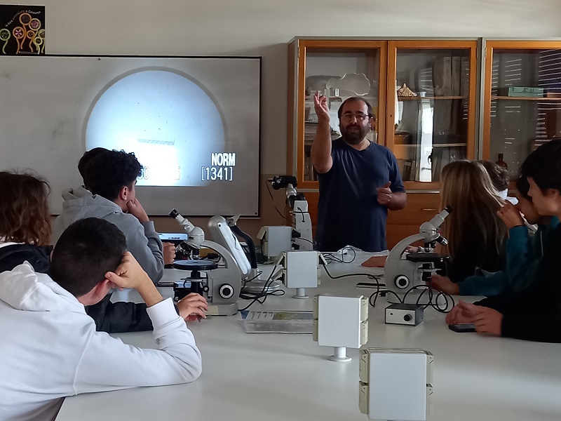 upcmanresa's tweet photo. Durant el novembre hem participat a la Setmana de la Ciència #SC22CAT amb un munt d'activitats
Una iniciativa amb la que apropem la ciència i la tecnologia a la ciutadania
Gràcies als que ho heu fet possible!
@fundaciorecerca
@BibliotecaBCUM
@ExploratoriRN
@ajmanresa
@la_UPC https://t.co/T8frxYl4Ib