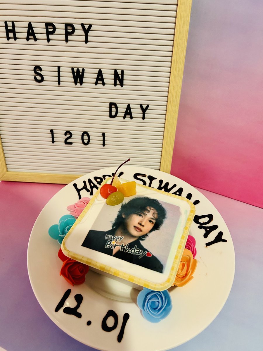 Hanuru_Chicken's tweet photo. シワンちゃん
HappyBirthday♥♥♥
ご来店ありがとうございました。
また来年もお祝いしましょう。
#イムシワン
#임시완
#カプホ　
#心斎橋
#カフェプリ https://t.co/cXwpjQ5TNJ