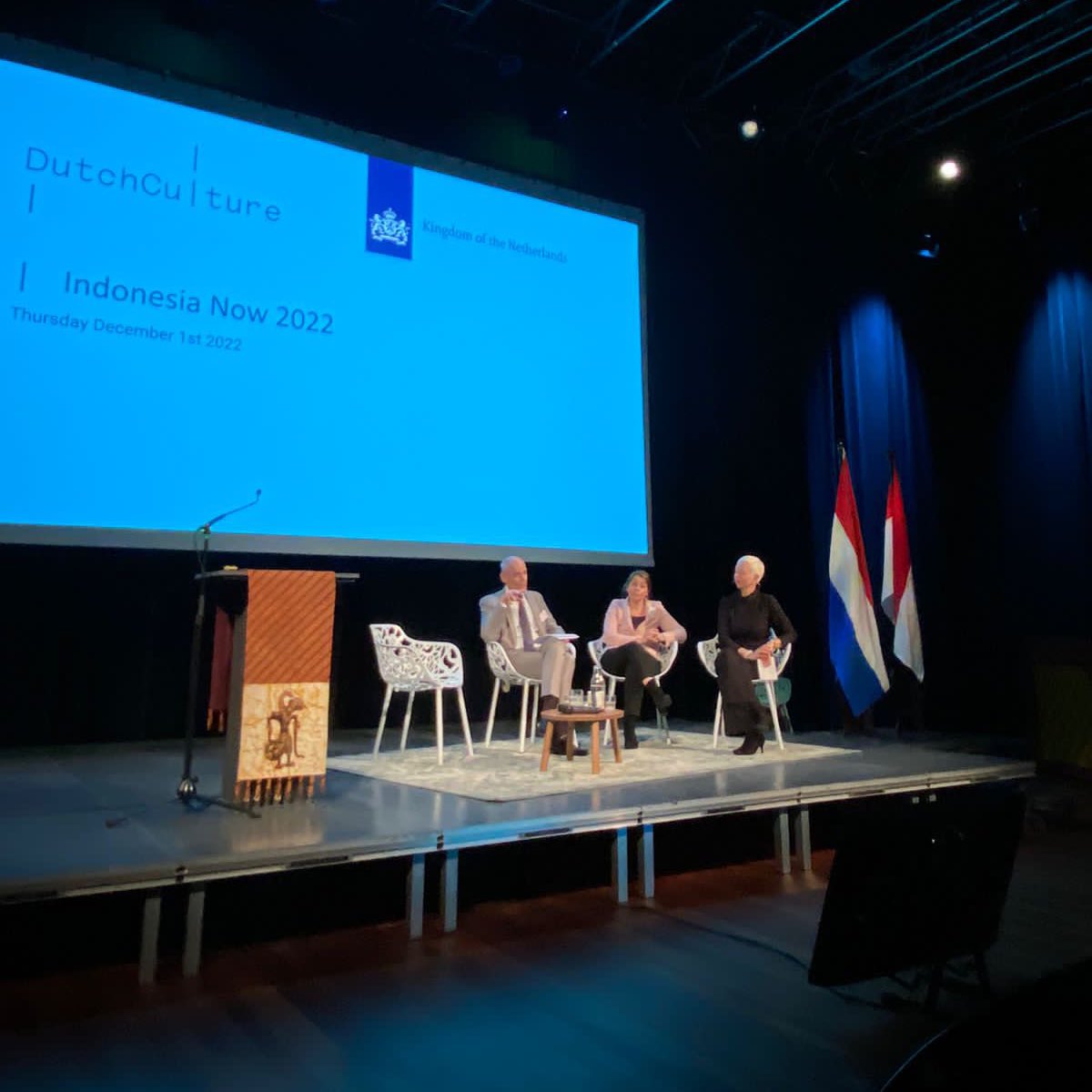 Our Ambassador Lambert Grijns giving a very inspiring speech raising awareness on the often different perspectives on topics by Dutch and Indonesian. Being aware of this other perspective is the first step to real (re)connection. #IndonesiaNow