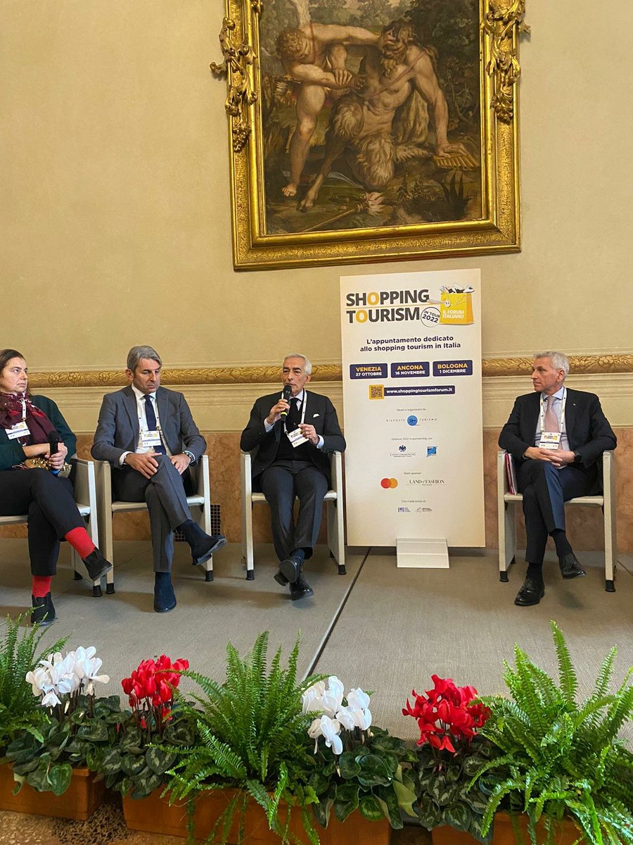 Confturismo (@confturismo_it) on Twitter photo #shoppingtourismForum 2022 adesso a #Bologna. Interviene il Presidente di #ConfcommercioBologna #EnricoPostacchini @confcommercio <a href="/RisposteTurismo/">Risposte Turismo</a> <a href="/fipeconf/">Federazione Italiana Pubblici Esercizi</a> <a href="/FederModaItalia/">FederModaItalia</a> #shoppingtourismForum 2022 adesso a #Bologna. Interviene il Presidente di #ConfcommercioBologna #EnricoPostacchini @confcommercio <a href="/RisposteTurismo/">Risposte Turismo</a> <a href="/fipeconf/">Federazione Italiana Pubblici Esercizi</a> <a href="/FederModaItalia/">FederModaItalia</a>