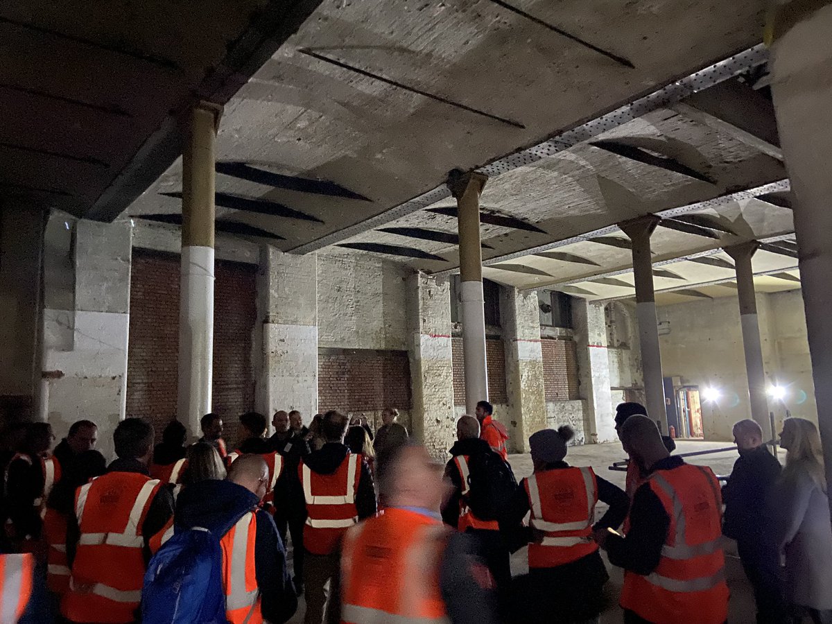 landsmith_sarah's tweet photo. Thanks you #Soapworks and @RedAndTempleBID for the tour around the site yesterday evening.
Good to see how heritage and regeneration is occurring.  Also, future public realm improvements &amp; changes in the area - got me thinking about new neighbourhoods and neighbourliness … https://t.co/CroF0DNOzs